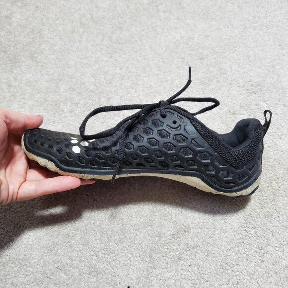 Vivo Barefoot Black Athletic Shoes - Picture 4 of 13
